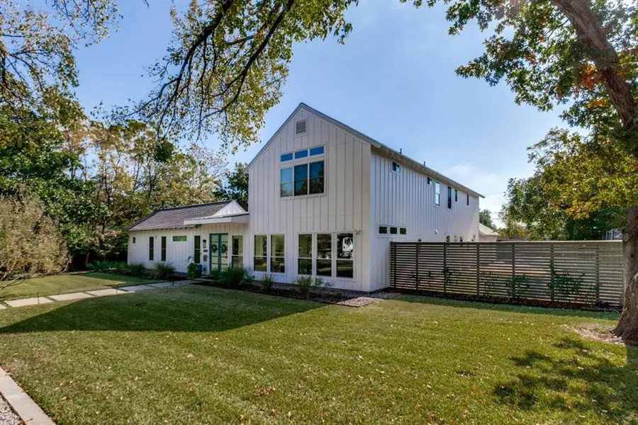 4206 Manning Lane, Dallas, TX 75220