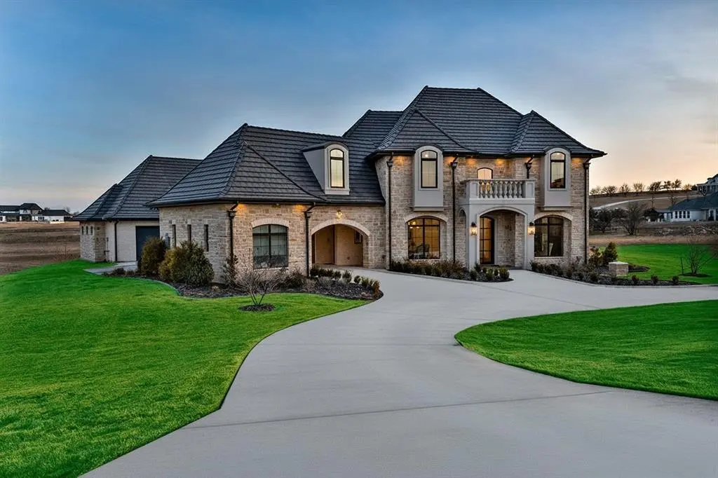 231 Nueces Trail, Aledo, TX 76008