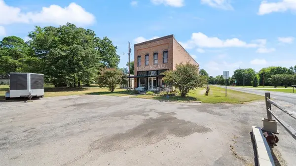 703 Fm 1799, Mineola, TX 75773