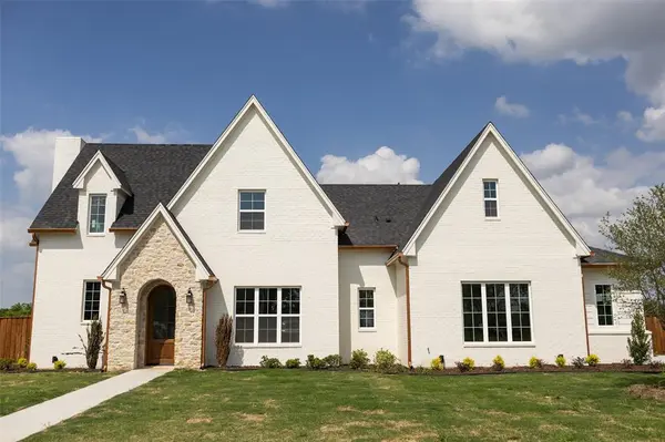 931 Fawn Drive, Mcgregor, TX 76657