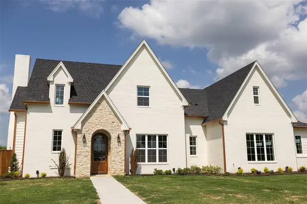 931 Fawn Drive, Mcgregor, TX 76657