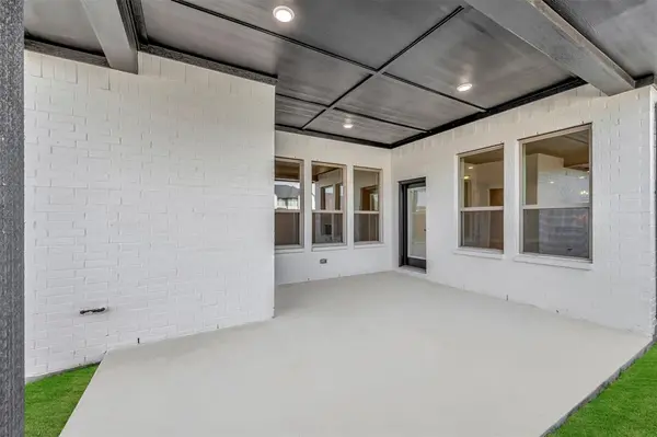 9413 Ambrosia Street, Mesquite, TX 75126