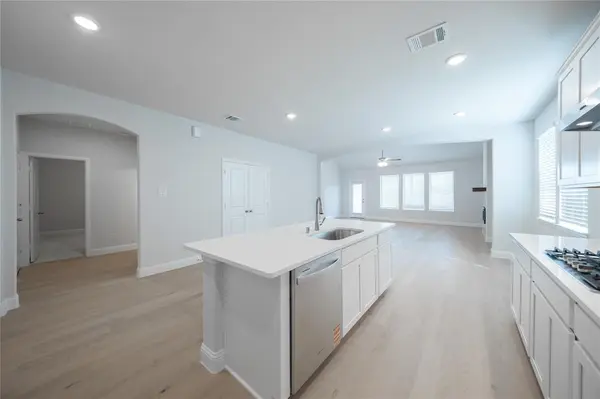 511 Pepperwood Drive, Fate, TX 75087