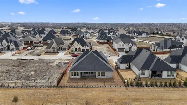 814 Forest Creek Drive, Rockwall, TX 75087