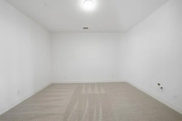 814 Forest Creek Drive, Rockwall, TX 75087