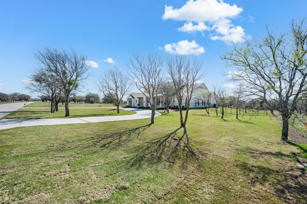 10516 Fleming Pointe Drive, Fort Worth, TX 76179