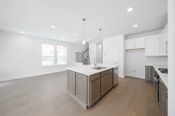 2101 Naples Drive, Rowlett, TX 75088