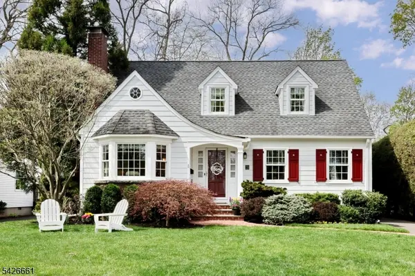 70 Ridge Rd, Glen Rock Boro, NJ 07452