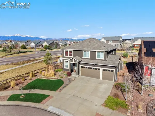 8635 Meadow Tree TRL, Colorado Springs, CO 80927