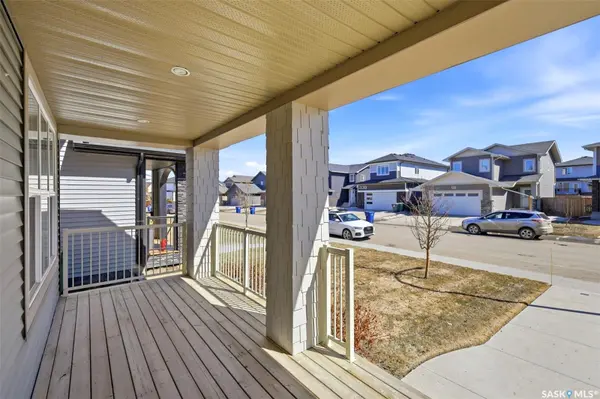 243 Newton LINK, Saskatoon, SK S7V 0M8