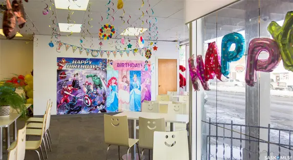 108 Main STREET N, Moose Jaw, SK S6H 3J7