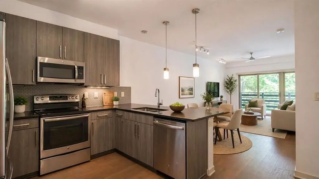 3600 South Lamar Boulevard #215, Austin, TX 78704