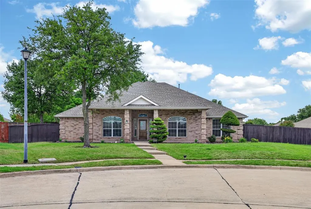 3002 Silver Springs Way, Rowlett, TX 75089