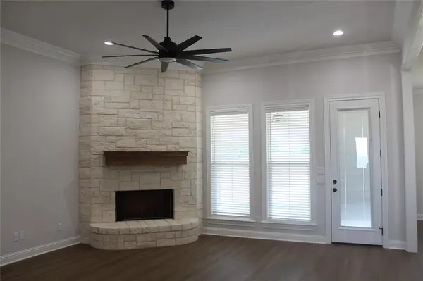 10117 Castleberry Lane, Waco, TX 76712