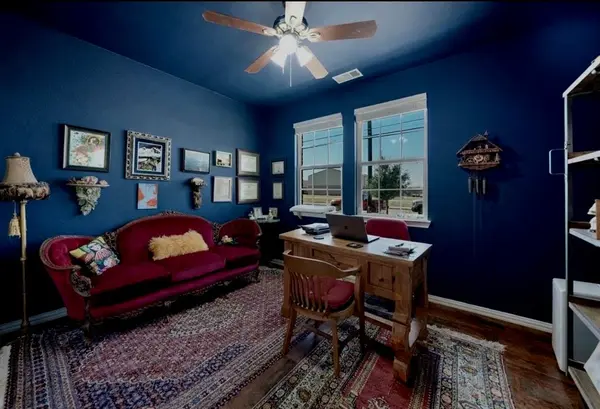 2219 College Street, Greenville, TX 75401