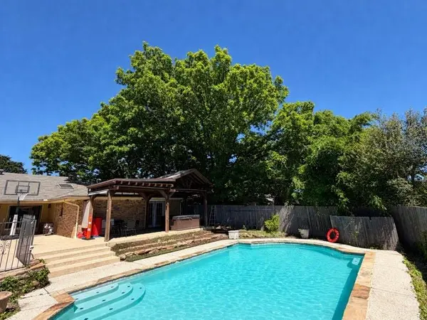 1214 Fawn Ridge Drive, Duncanville, TX 75137