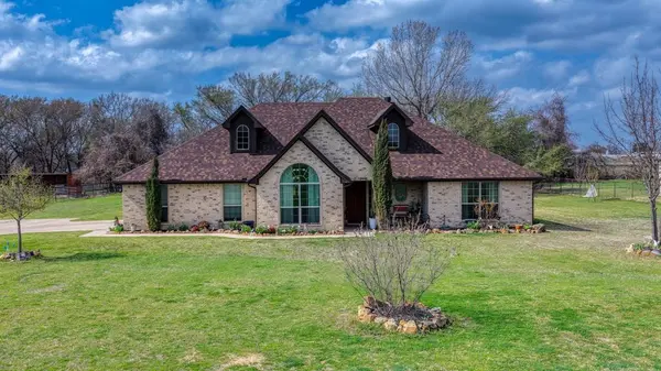 197 Savannah Drive, Weatherford, TX 76087