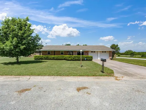 1312 Rock Street, Bowie, TX 76230