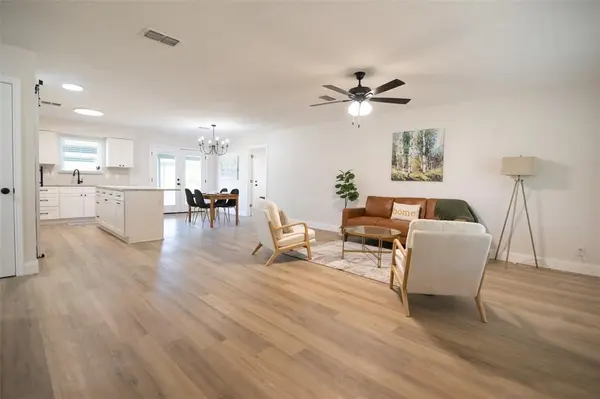 601 N Rosenstein Street, Bells, TX 75414