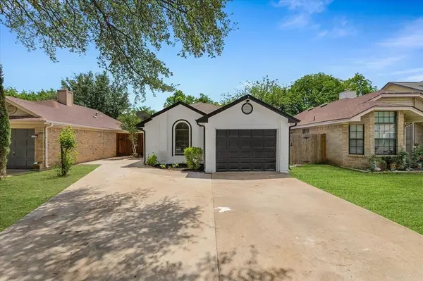 1713 Woodhall Way, Fort Worth, TX 76134