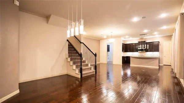 185 Carrington Lane, Lewisville, TX 75067