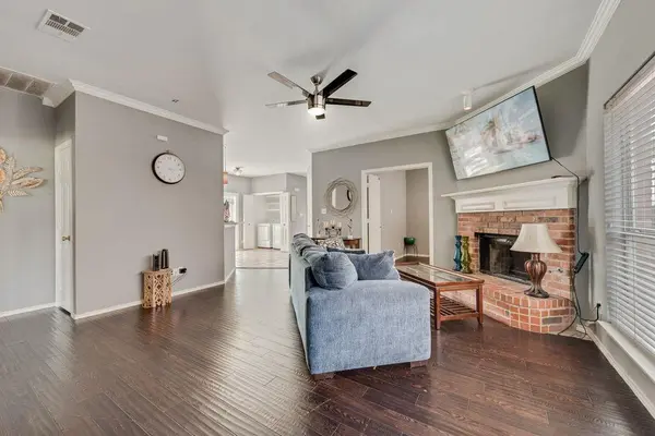 4009 Eisenhower Street, Carrollton, TX 75007