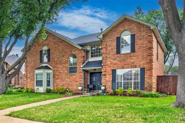 1309 Falcon Drive, Lewisville, TX 75077