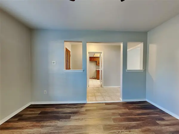 1920 Oakbluff Drive, Carrollton, TX 75007