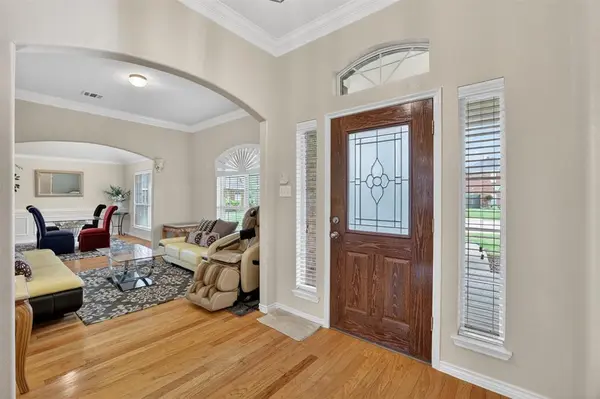 3002 Silver Springs Way, Rowlett, TX 75089