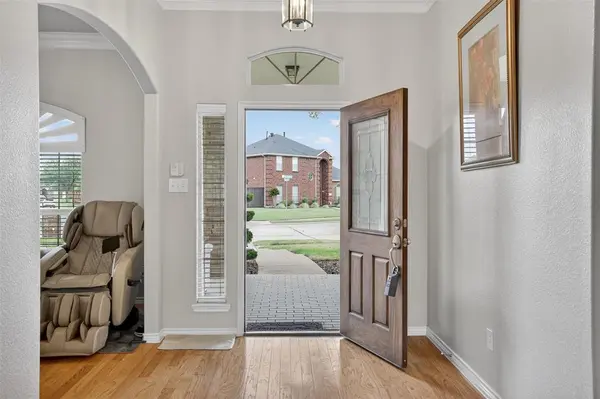 3002 Silver Springs Way, Rowlett, TX 75089