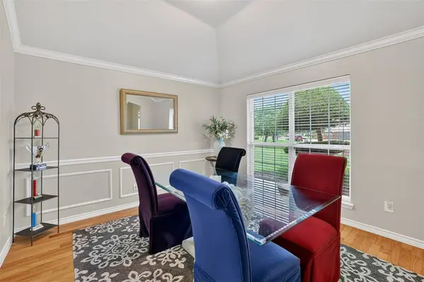 3002 Silver Springs Way, Rowlett, TX 75089