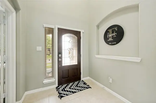 1636 Suncatcher Way, Fort Worth, TX 76052