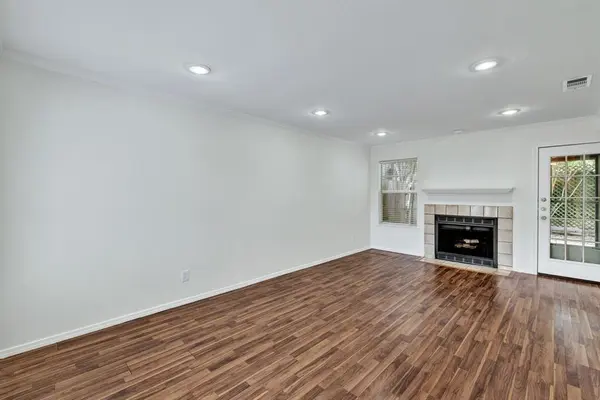 3209 Whatley Drive, Garland, TX 75043