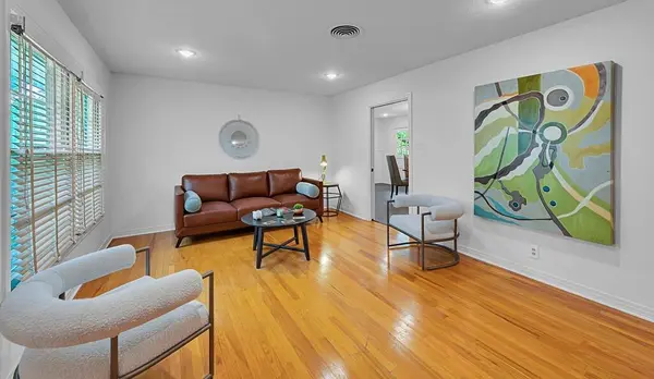 311 E Newland, Robinson, TX 76712