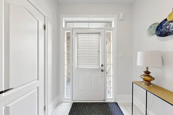 14 Greenwood DR, Essa, ON L3W 0N5