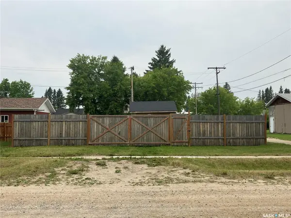 201 Railway AVENUE, White Fox, SK S0J 3B0