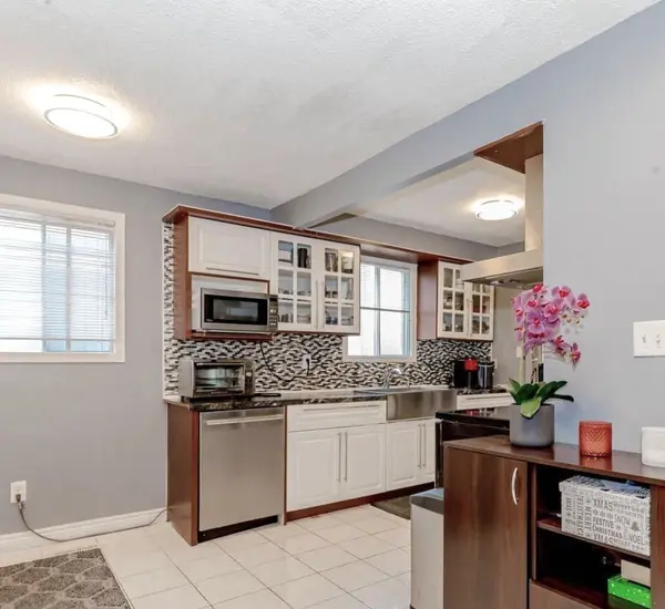 18 Hockley PATH #Upper, Brampton, ON L6V 3R3