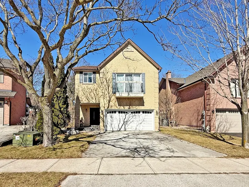 140 Romain CRES, Oakville, ON L6H 5A6