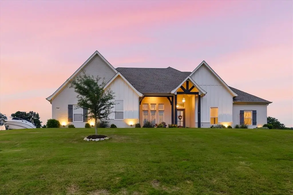 200 Finney Drive, Weatherford, TX 76085