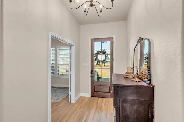 311 Lakota Parkway, Waxahachie, TX 75165