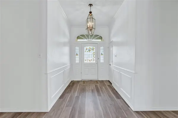 2528 Stonegate Drive N, Bedford, TX 76021