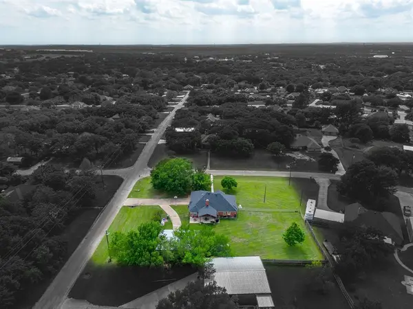 2533 Brandon Lane, Burleson, TX 76028