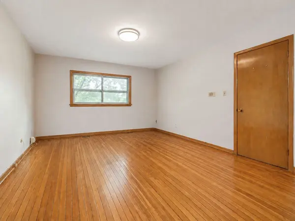 522 Cummer AVE, Toronto C15, ON M2K 2L9