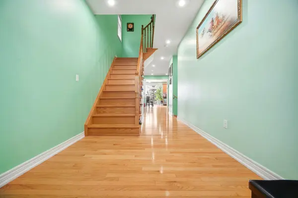 26 GOLDSBORO RD, Brampton, ON L6P 3P1