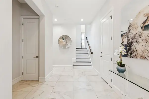 22 Comillas Drive, Westlake, TX 76262