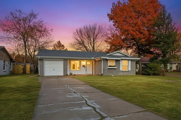 613 La Salle Drive, Richardson, TX 75081