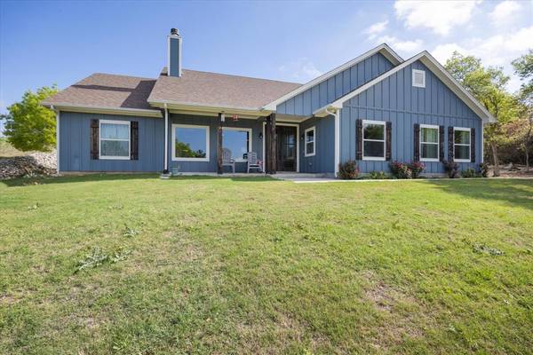 1445 Lakeside Drive, Bluff Dale, TX 76433