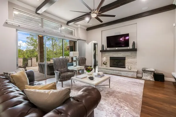 1245 Blue Lake Boulevard, Arlington, TX 76005