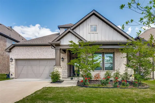 2703 Trinity Ridge Street, Mansfield, TX 76063