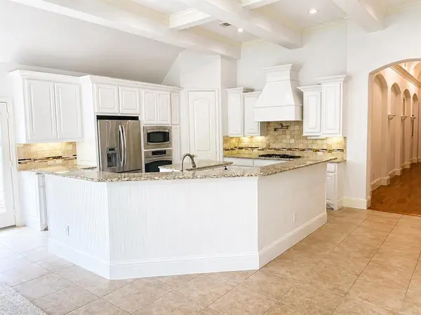 6146 Stapleford Circle, Dallas, TX 75252